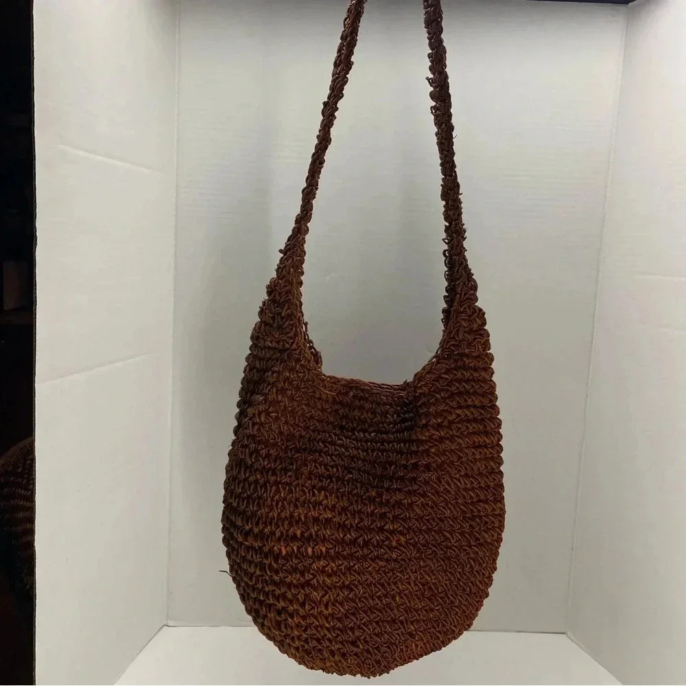 Waves Raffia Bucket Dark Orange Bag - Picture 2 of 10